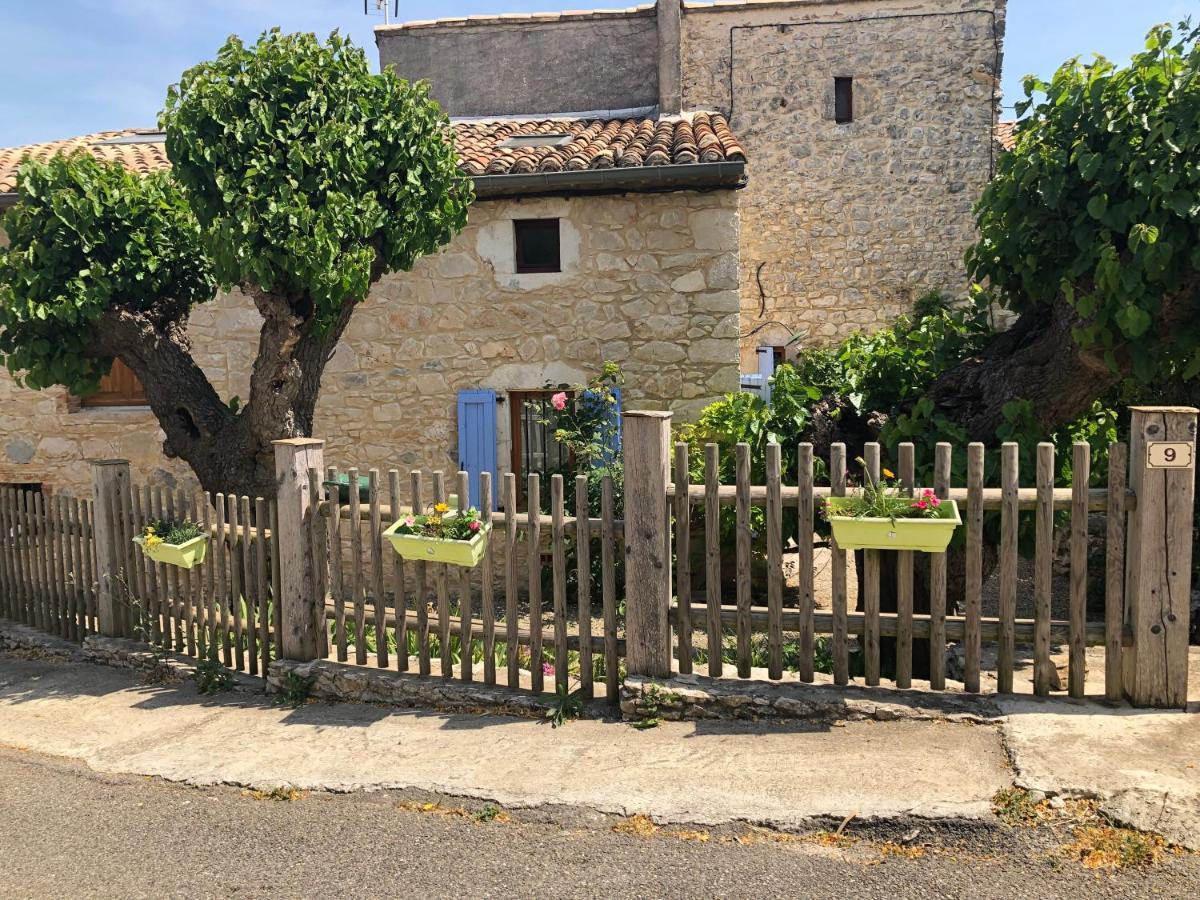 La Petite Maison En Pierres Gras Exterior photo