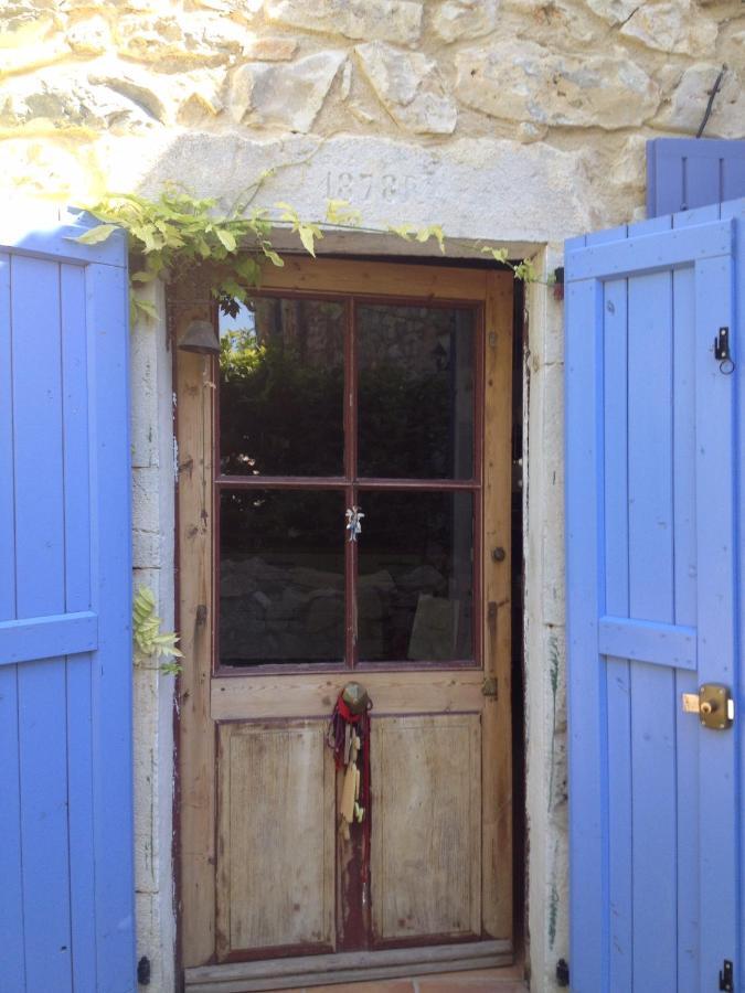 La Petite Maison En Pierres Gras Exterior photo