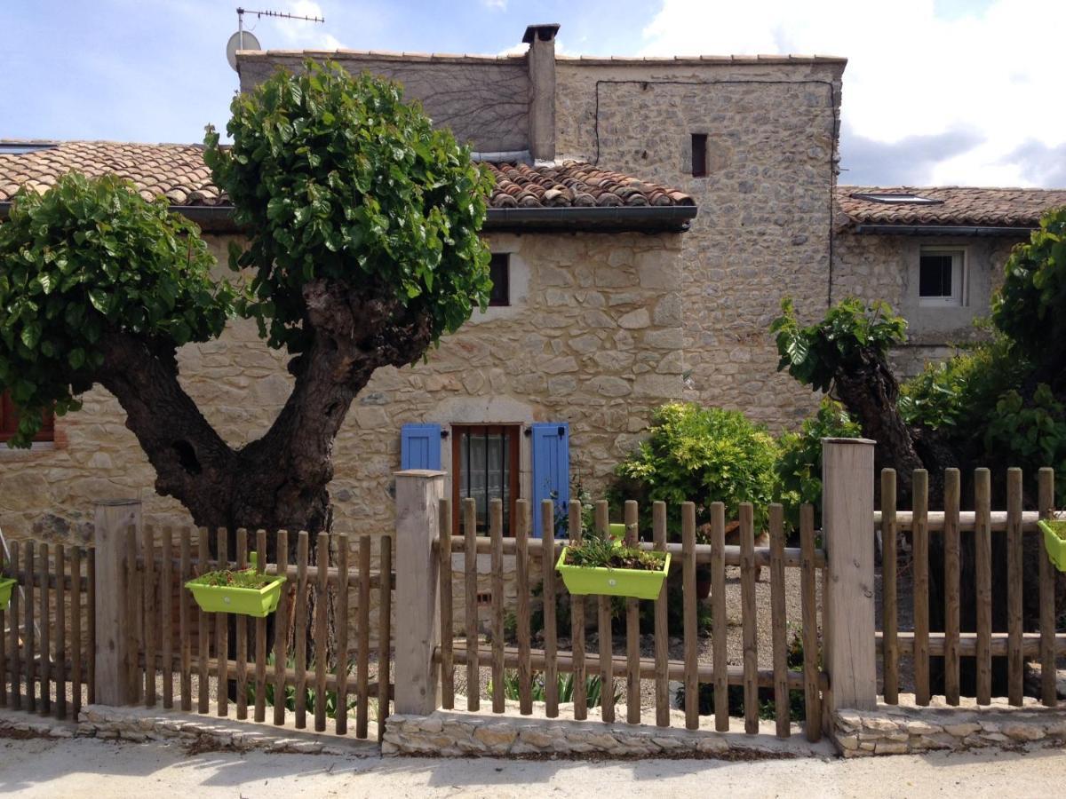 La Petite Maison En Pierres Gras Exterior photo
